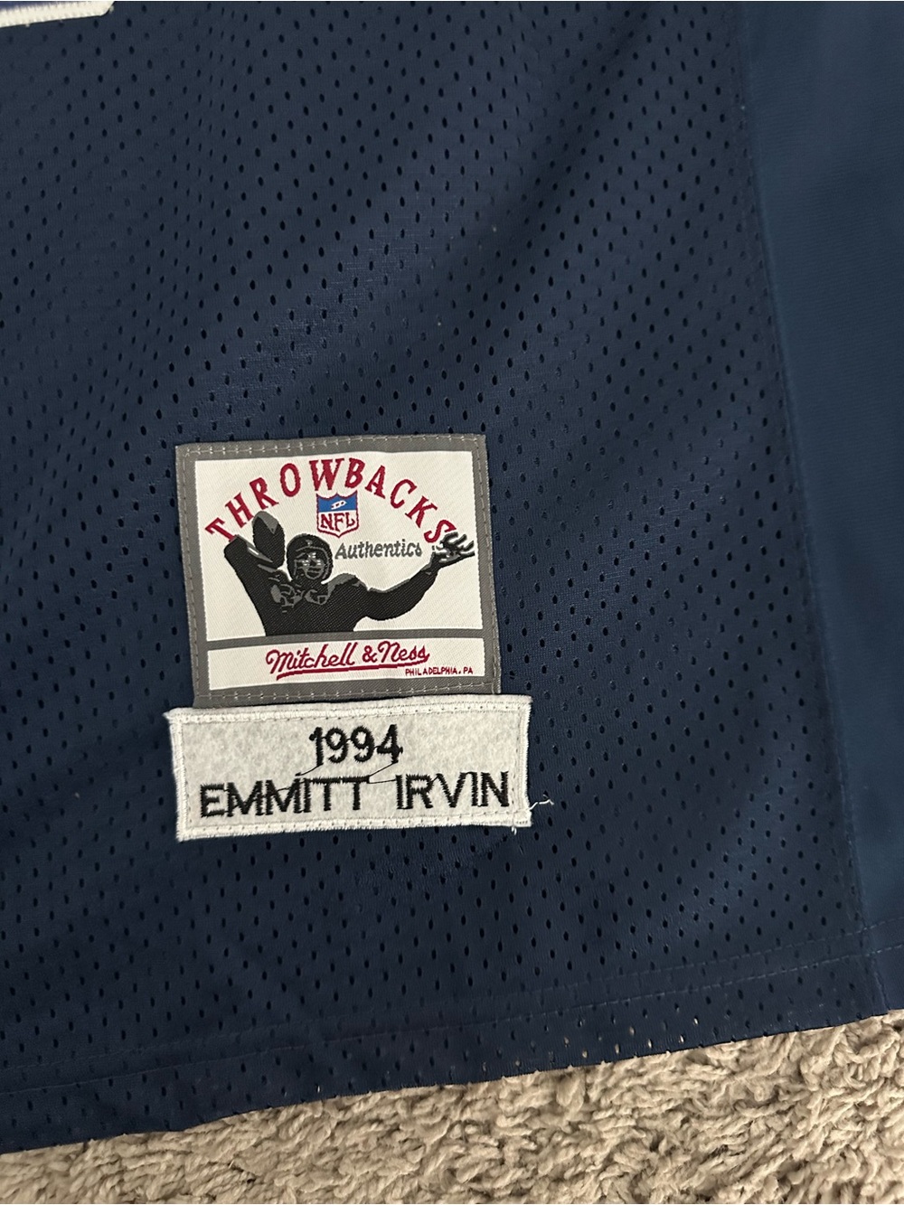 Irvin Throwback Dallas Cowboys #88 Navy Football Jersey - Picture 2 of 7